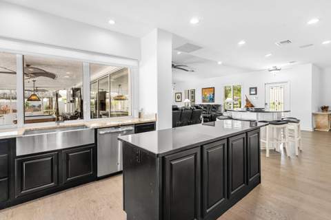5495 Hibiscus Road, Jupiter FL - photo 8 of 45