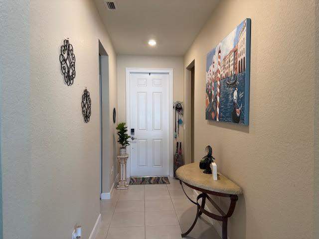 3 bedroom Single Family Residence at 7986 NW Greenbank Circle, Copper Creek, Port St. Lucie — photo 4