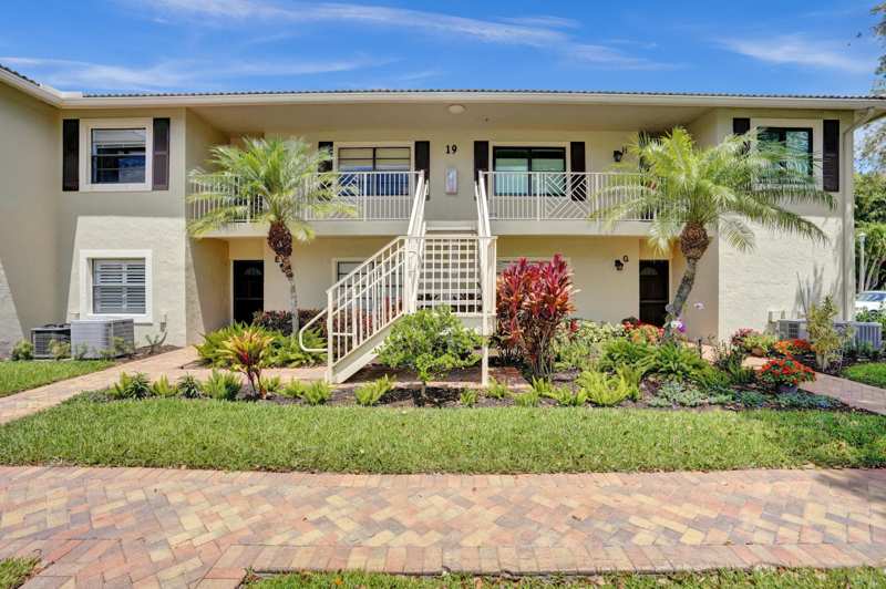 2 bedroom Condominium at 19 Stratford Drive #Unit F, Stratford At Hunters Run Condo, Boynton Beach — photo 1