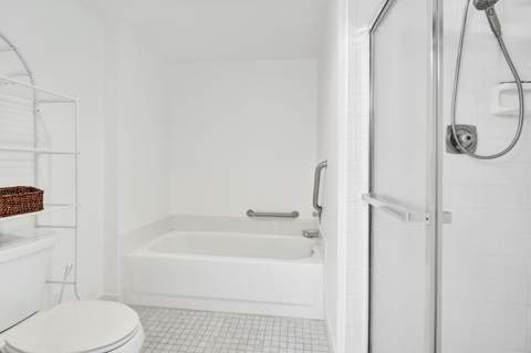 19 Stratford Drive #Unit F, Boynton Beach FL - photo 23 of 64