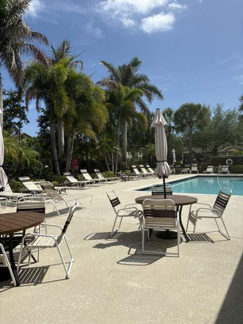 2104 SE Eatonville Drive, Port St. Lucie FL - photo 24 of 30