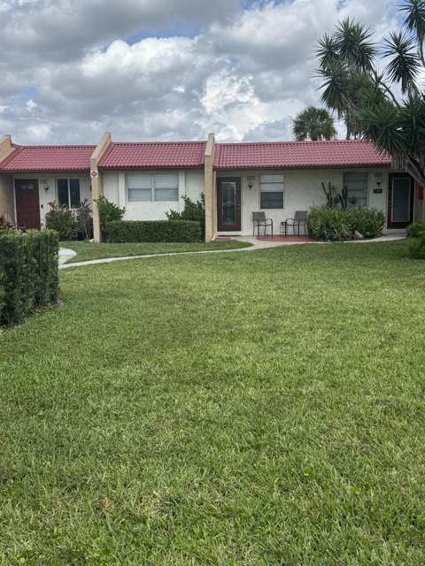 117 Golden River Drive, West Palm Beach FL - photo 10 of 37