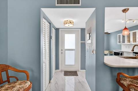 18 Willowbrook Lane #103, Delray Beach FL - photo 12 of 74