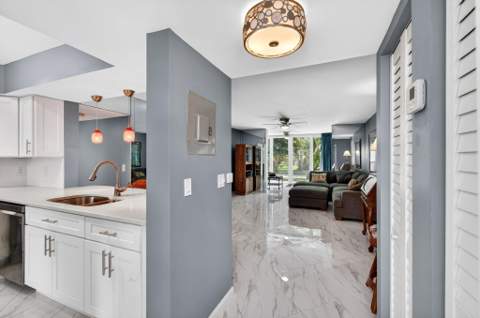 18 Willowbrook Lane #103, Delray Beach FL - photo 13 of 74