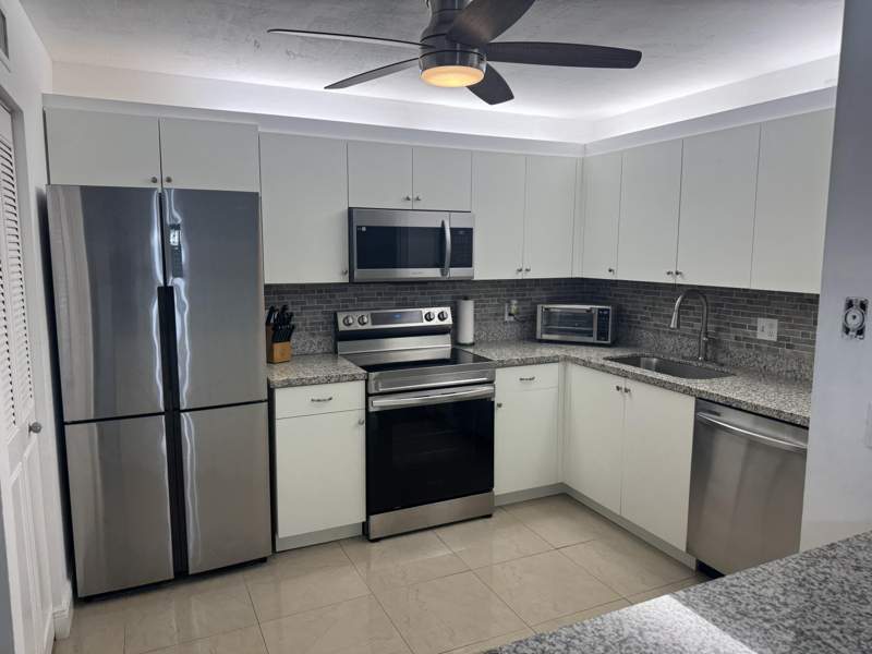 2 bedroom Condominium at 5817 La Pinata Boulevard #C-1, La Pinata, Greenacres — photo 3