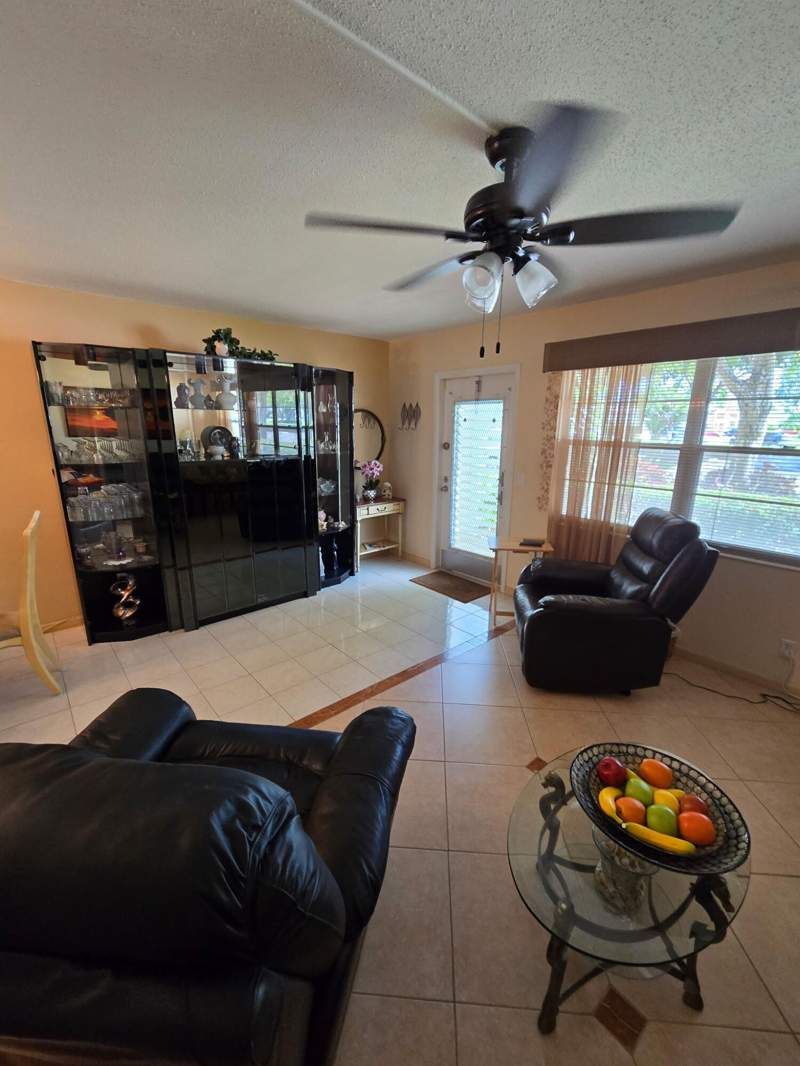 1 bedroom Condominium at 1030 Ashby D #1030, Ashby D Condo, Deerfield Beach — photo 2