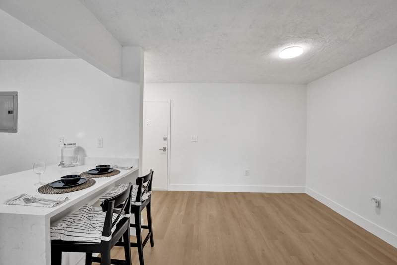 1 bedroom Condominium at 7300 NW 17th Street #305, Omega Condo No 4, Plantation — photo 5