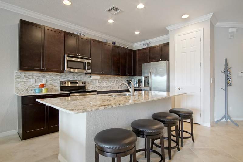 3 bedroom Townhouse at 638 SW Glen Crest Way, River Glen, Stuart — photo 5