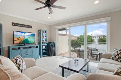 638 SW Glen Crest Way, Stuart FL - photo 12 of 31