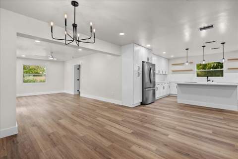 426 Bayberry Drive, West Palm Beach FL - photo 8 of 33