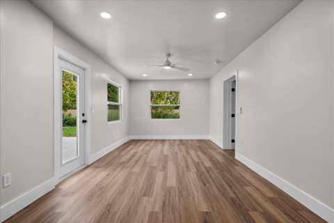 426 Bayberry Drive, West Palm Beach FL - photo 10 of 33