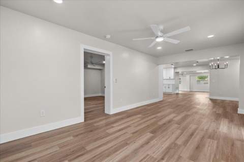 426 Bayberry Drive, West Palm Beach FL - photo 12 of 33
