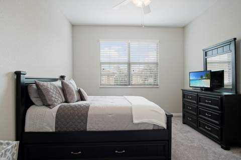 638 SW Glen Crest Way, Stuart FL - photo 23 of 31