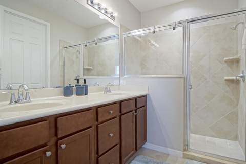 638 SW Glen Crest Way, Stuart FL - photo 17 of 31