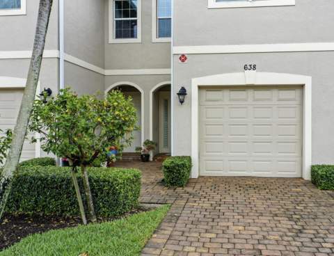 638 SW Glen Crest Way, Stuart FL - photo 24 of 31