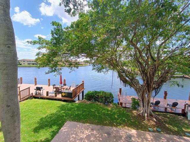 Island Club One