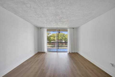 7300 NW 17th Street #305, Plantation FL - photo 19 of 65