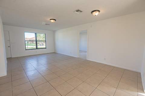 993 SW Cecil Lane, Port St. Lucie FL - photo 6 of 25