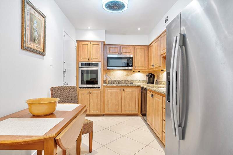 1 bedroom Condominium at 4250 Galt Ocean Drive #10j, Galt Towers Condo, Fort Lauderdale — photo 4