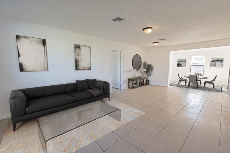 2 bedroom Single Family Residence at 993 SW Cecil Lane, Port St Lucie Section 15, Port St. Lucie — photo 4
