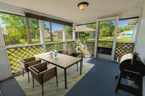 993 SW Cecil Lane, Port St. Lucie FL - photo 18 of 25