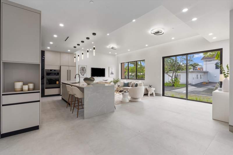 4 bedroom Townhouse at 843 SW 14th Court #843, Esmonda Gardens, Fort Lauderdale — photo 4