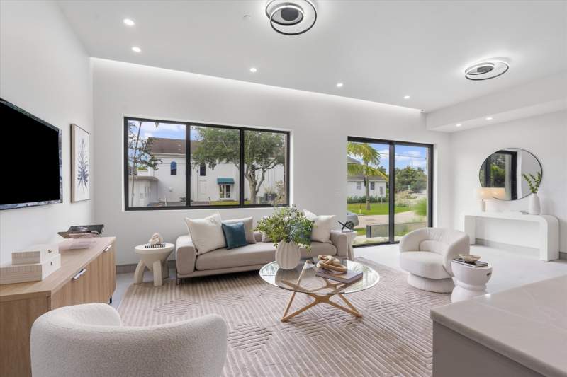4 bedroom Townhouse at 843 SW 14th Court #843, Esmonda Gardens, Fort Lauderdale — photo 5
