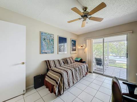2114 Oakridge V, Deerfield Beach FL - photo 23 of 27