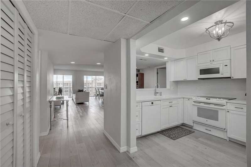 3 bedroom Condominium at 2871 N Ocean Boulevard #C519, San Remo Condo, Boca Raton — photo 1