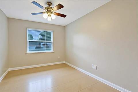 4980 E Sabal Palm Boulevard #124, Tamarac FL - photo 8 of 21