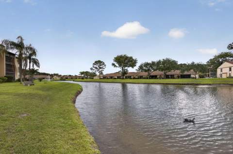 812 Sky Pine Way #G1, Greenacres FL - photo 9 of 54