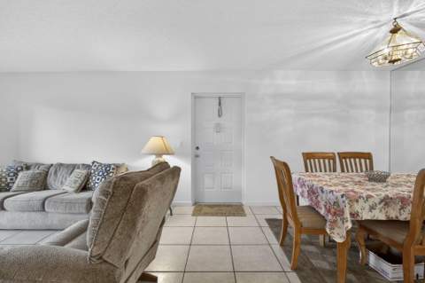 812 Sky Pine Way #G1, Greenacres FL - photo 14 of 54