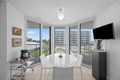 3170 S Ocean Boulevard #305s, Palm Beach FL - photo 12 of 30