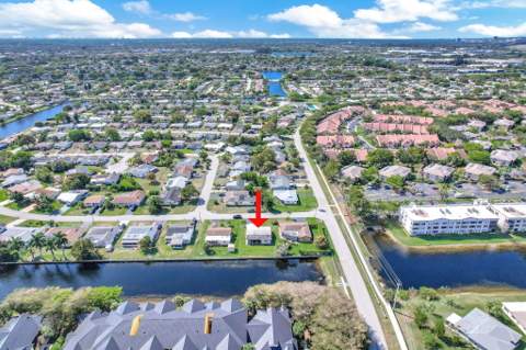 9603 NW 74th Court, Tamarac FL - photo 7 of 55
