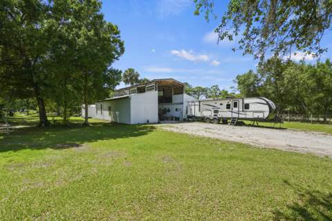 6289 S Header Canal Road, Port St. Lucie FL - photo 12 of 54