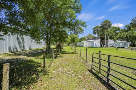 6289 S Header Canal Road, Port St. Lucie FL - photo 23 of 54