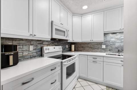 1835 NW 13th Street #103, Delray Beach FL - photo 7 of 45