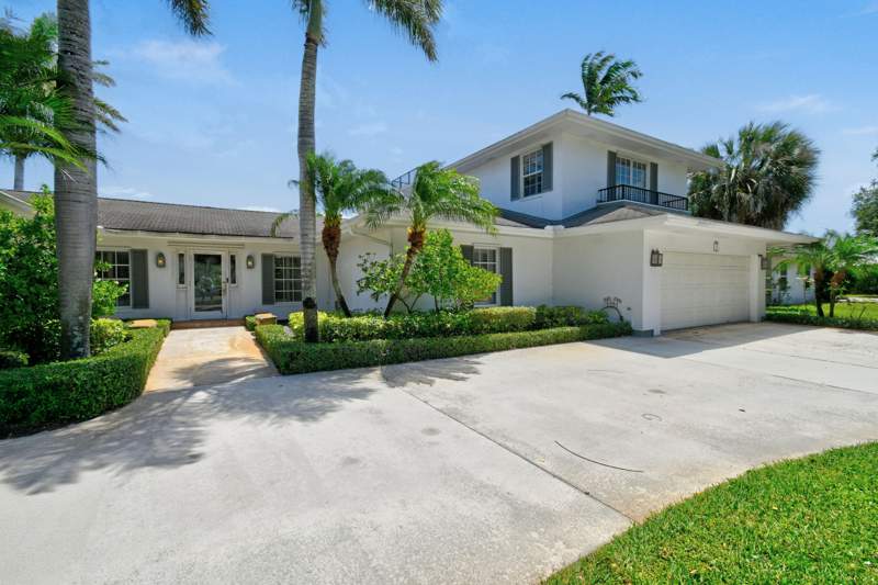 4 bedroom Single Family Residence at 938 Turner Quay, RIVERSIDE, Jupiter — photo 3