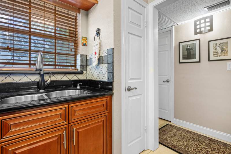 1 bedroom Condominium at 400 NE 20th Street #B204, Boca Verde East Condo, Boca Raton — photo 2