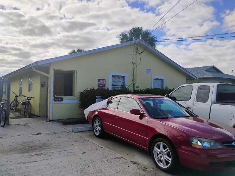 7 bedroom Single Family Residence at 803 SE Tarpon Avenue, Ruff'S Little Dixie, Stuart — photo 1