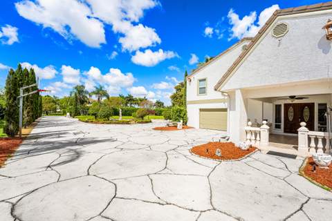 10170 Calumet Lane, Lake Worth FL - photo 7 of 64