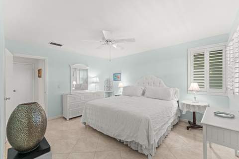 930 Osceola Drive #9, Boca Raton FL - photo 16 of 36