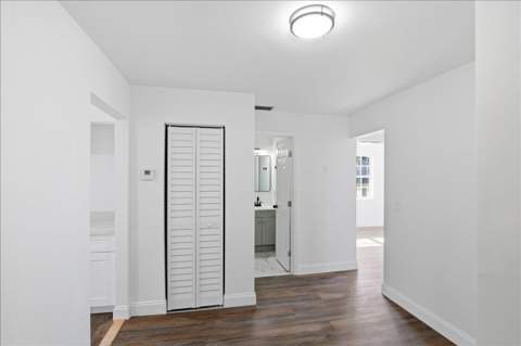 270 SW 10th Avenue, South Bay FL - photo 23 of 32