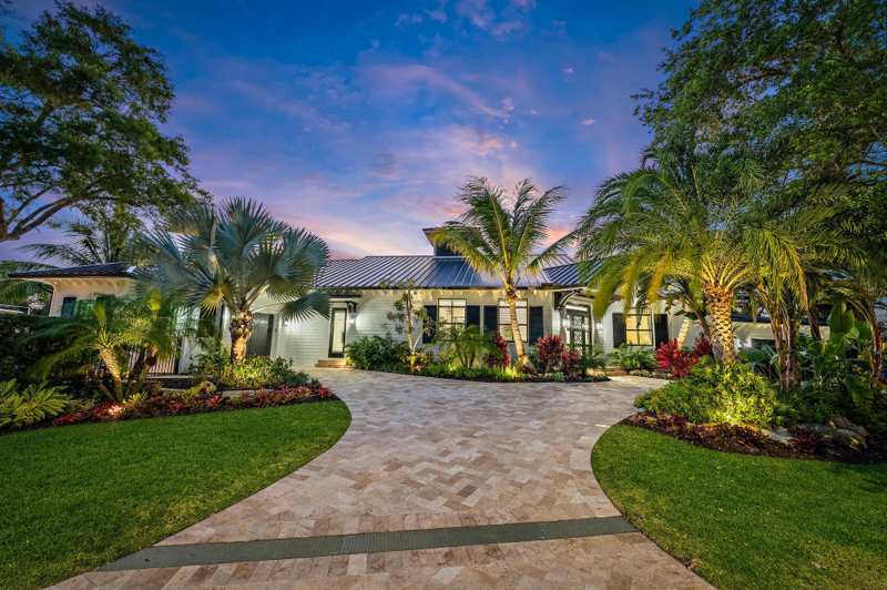 4 bedroom Single Family Residence at 942 Pompano Drive, Cove Harbor, Jupiter — photo 1