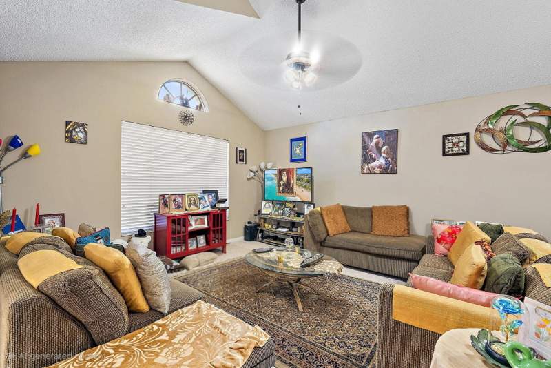 3 bedroom Single Family Residence at 119 Hammocks Drive, River Bridge 2, Greenacres — photo 2
