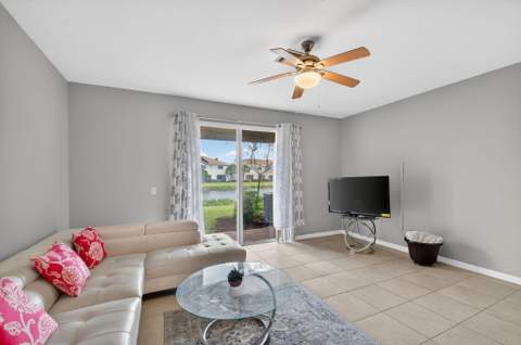 1186 Paisley Court, Lake Worth Beach FL - photo 13 of 33