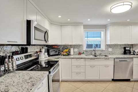 120 NW 53rd Place, Pompano Beach FL - photo 11 of 50