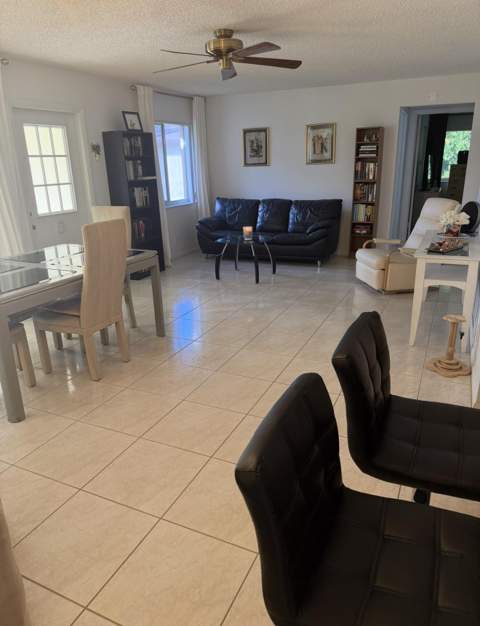 443 Pine Glen Lane #C-2, Greenacres FL - photo 6 of 13