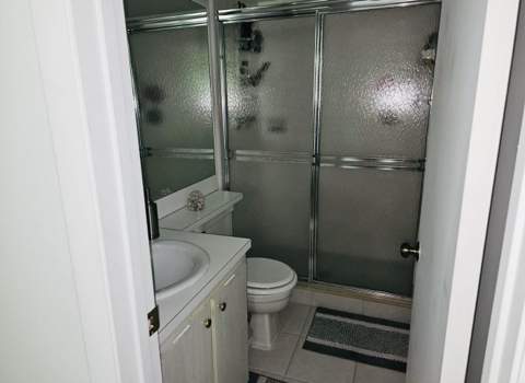 443 Pine Glen Lane #C-2, Greenacres FL - photo 11 of 13