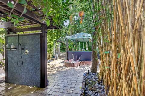 2812 NW 12th Avenue, Wilton Manors FL - photo 20 of 65
